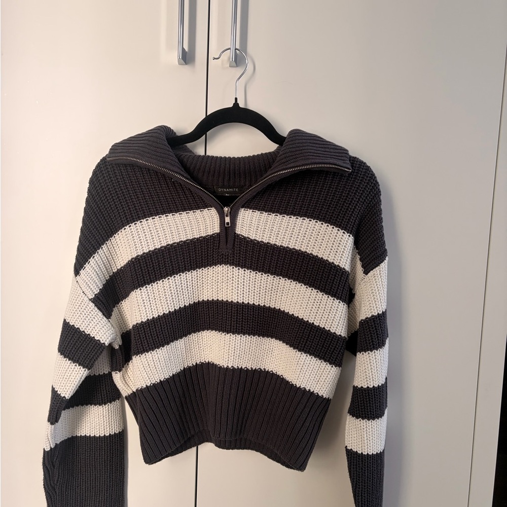 Striped Quarter-Zip Knit Sweater - Charcoal & White